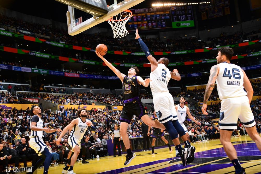 肃表情背后 肃表情背后