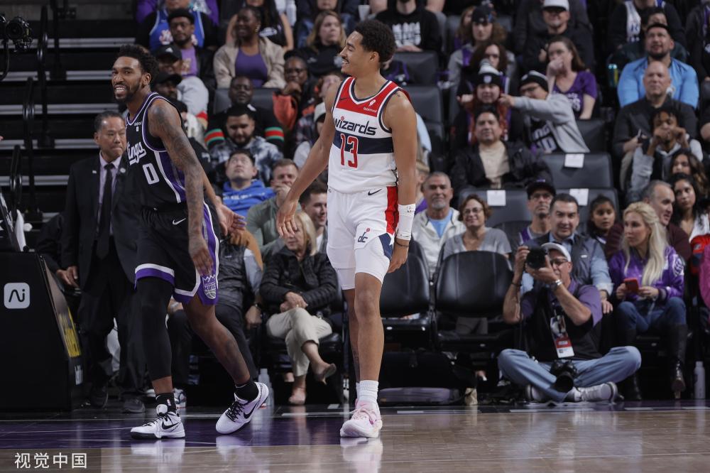 他不仅代表 他不仅代表