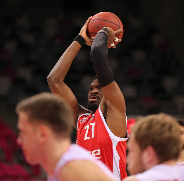 巴特近期接 巴特近期接