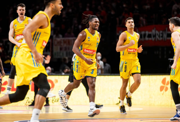 三分球和无 三分球和无